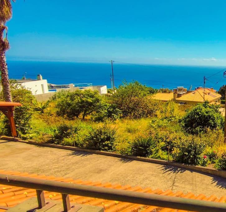 The Funny And Relax Apartment With Terrace & View Arco da Calheta  Exterior photo