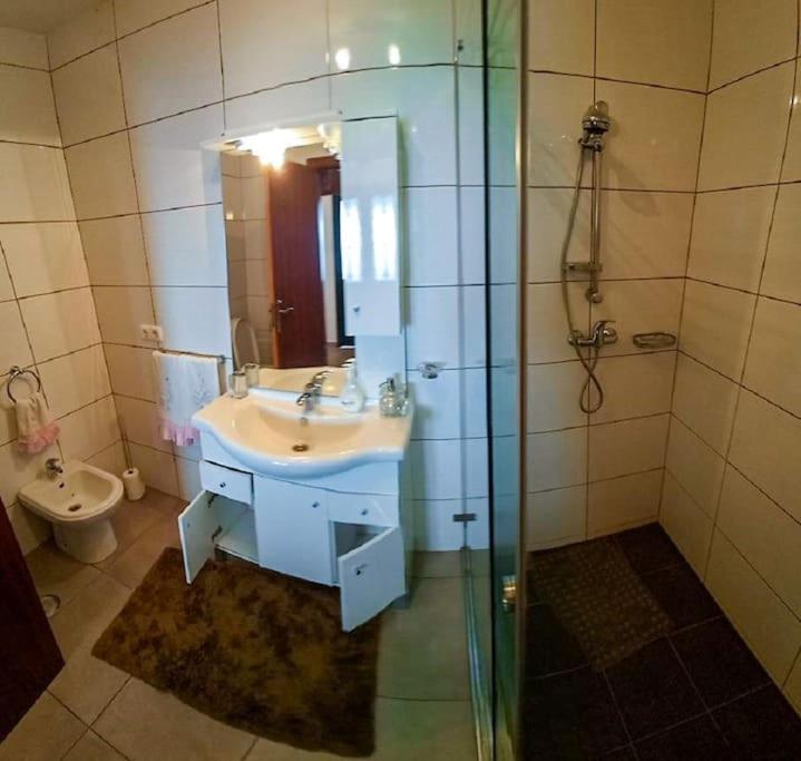 The Funny And Relax Apartment With Terrace & View Arco da Calheta  Exterior photo